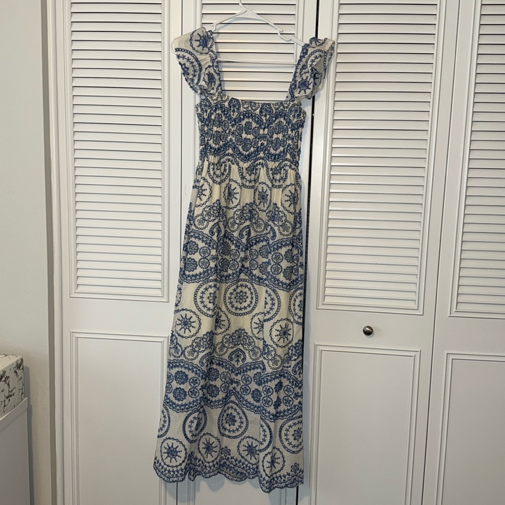 NWT blue and white eyelet sleeveless midi dress